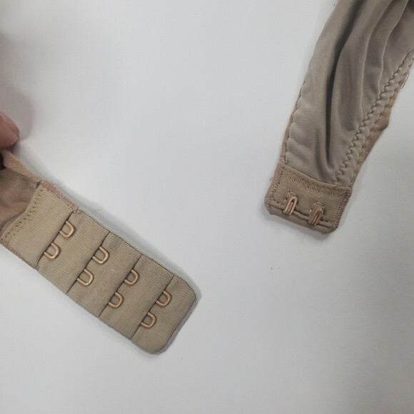 Victoria's Secret padded perfect coverage 32D - Picture 6 of 8